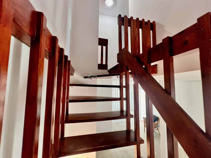 Apartamento T5 para Venda em Santo António dos Cavaleiros e Frielas Foto 17