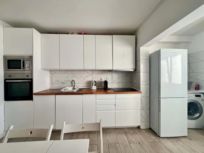 Apartamento T5 para Venda em Santo António dos Cavaleiros e Frielas Foto 6