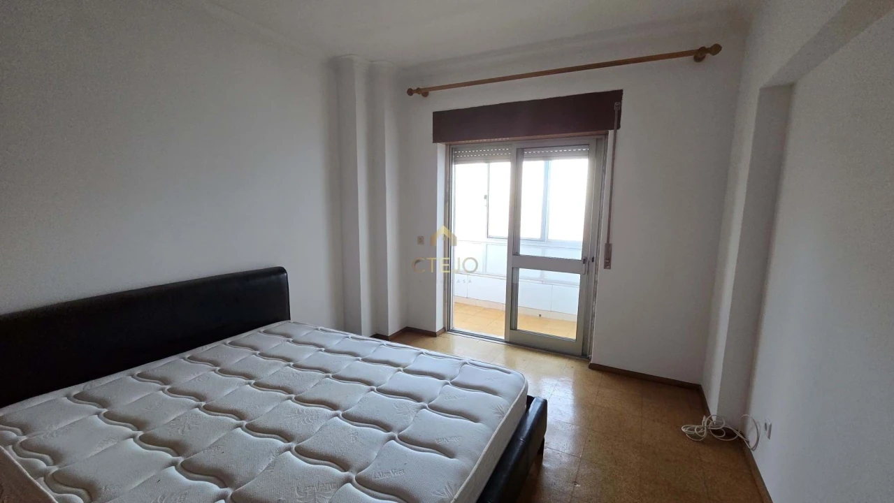 Apartamento T3 para Venda em Santa Iria de Azoia, São João da Talha e Bobadela Foto 19