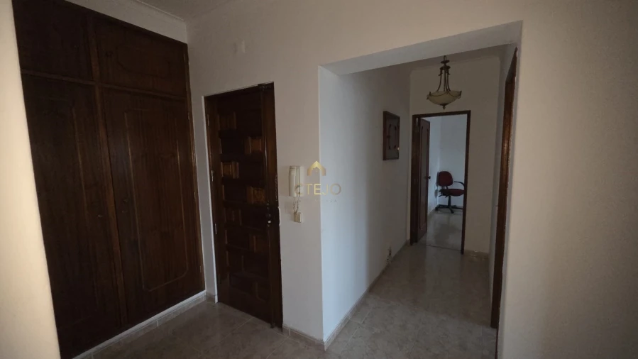 Apartamento T3 para Venda em Santa Iria de Azoia, São João da Talha e Bobadela Foto 13