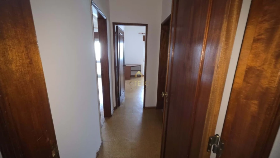 Apartamento T3 para Venda em Santa Iria de Azoia, São João da Talha e Bobadela Foto 12
