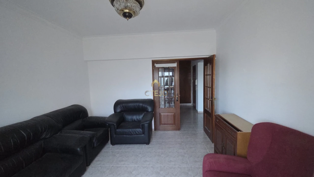 Apartamento T3 para Venda em Santa Iria de Azoia, São João da Talha e Bobadela Foto 10