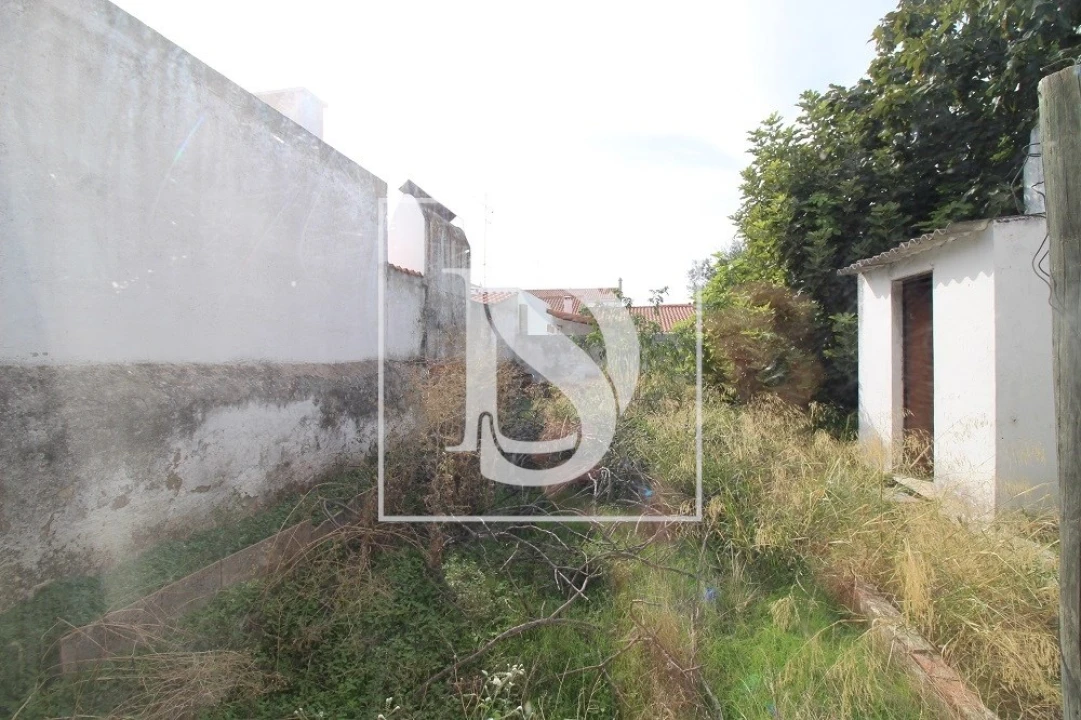 Moradia T3 para Venda em Vaiamonte Foto 12