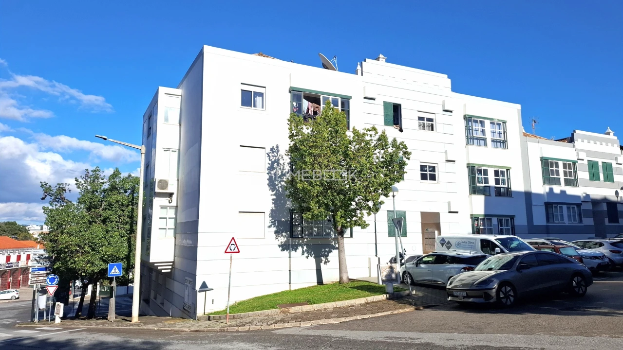Apartamento T2 para Venda em Tavira (Santa Maria e Santiago) Foto 2