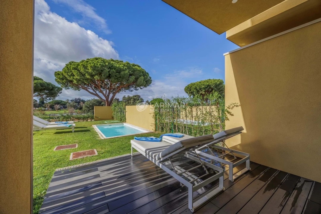 Moradia T2 para Venda em Quarteira Foto 3