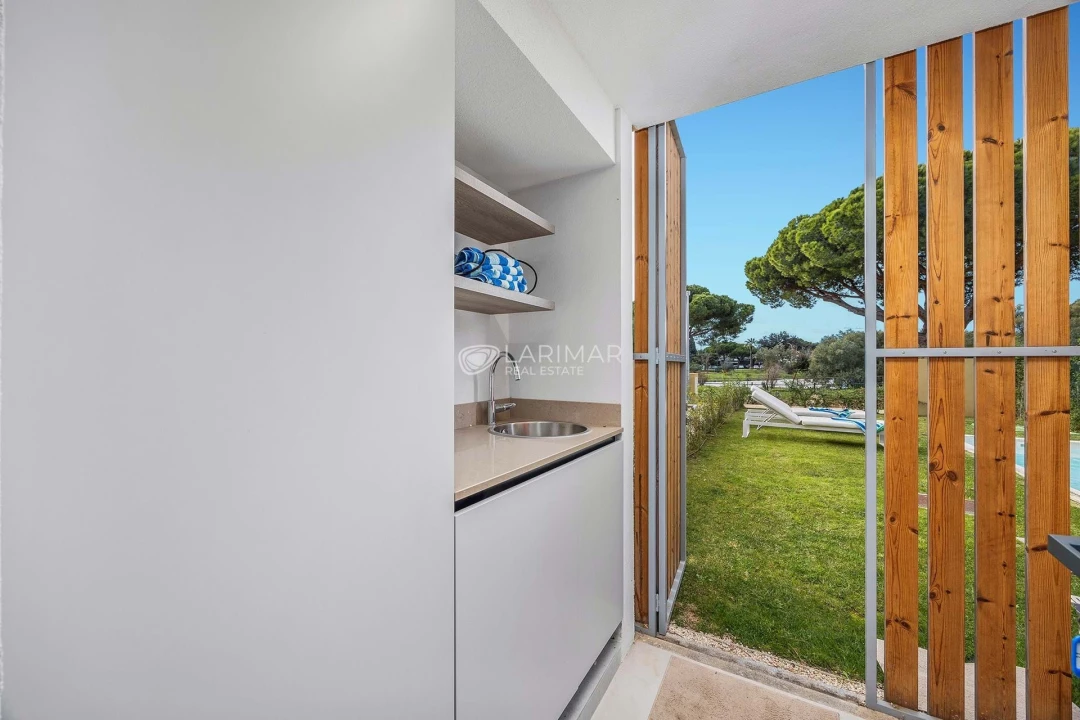 Moradia T2 para Venda em Quarteira Foto 10