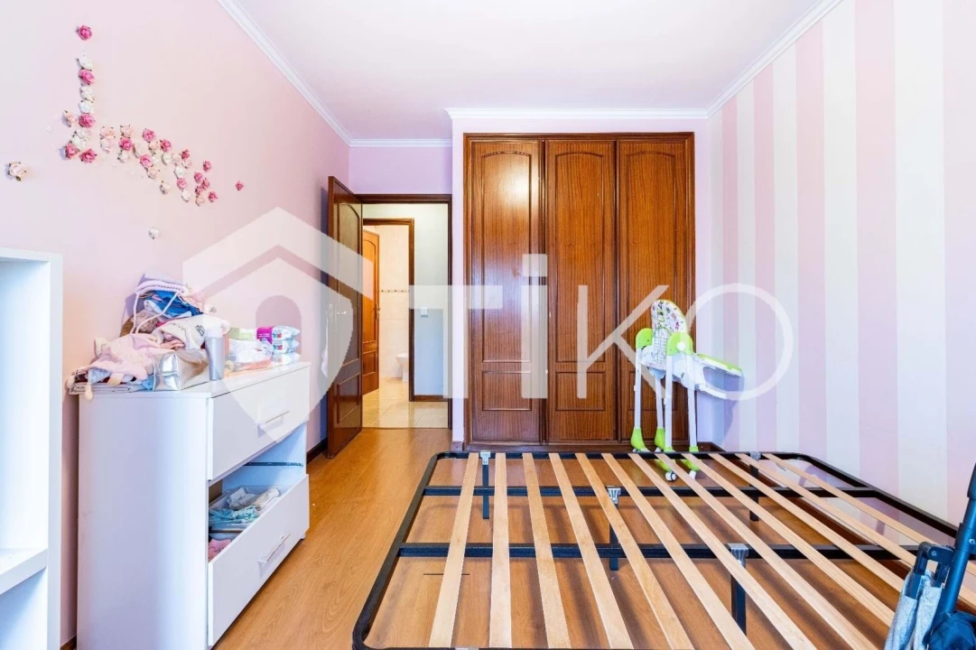 Apartamento T3 para Venda em Grijo Foto 14