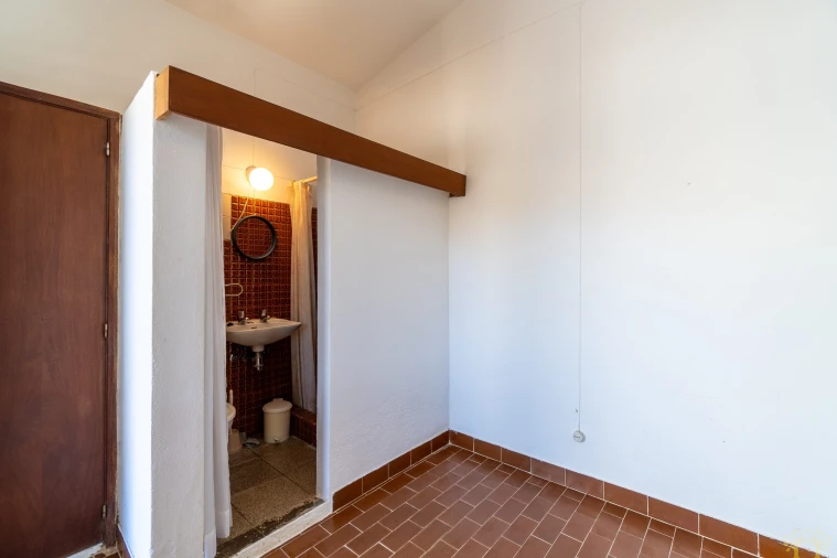 Moradia T5 para Venda em Porches Foto 24