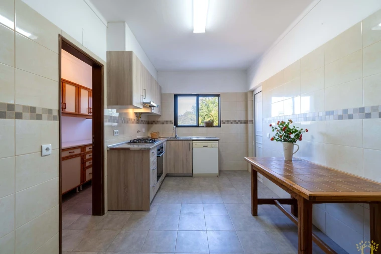 Moradia T5 para Venda em Porches Foto 18