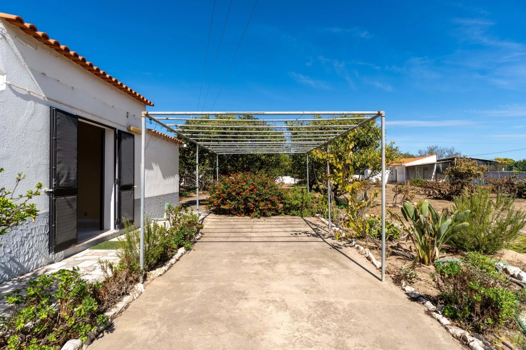 Moradia T5 para Venda em Porches Foto 11