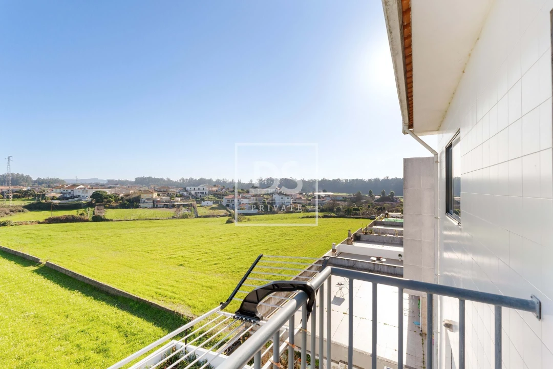 Apartamento T3 para Venda em Arvore Foto 24