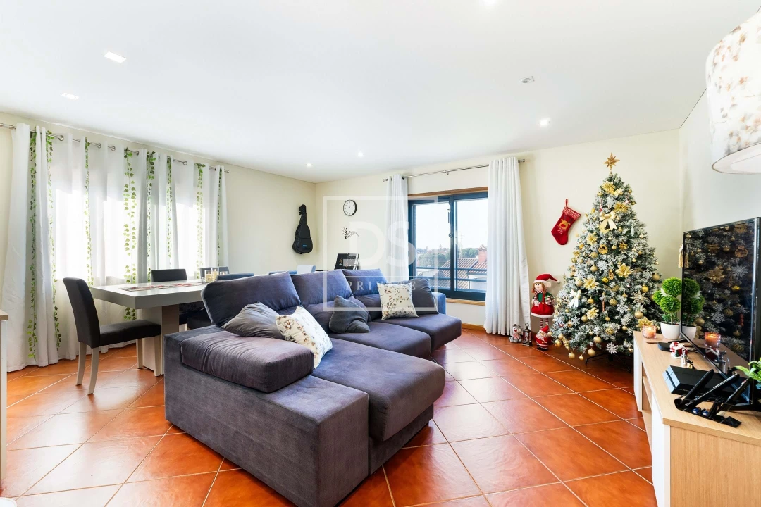 Apartamento T3 para Venda em Arvore Foto 5