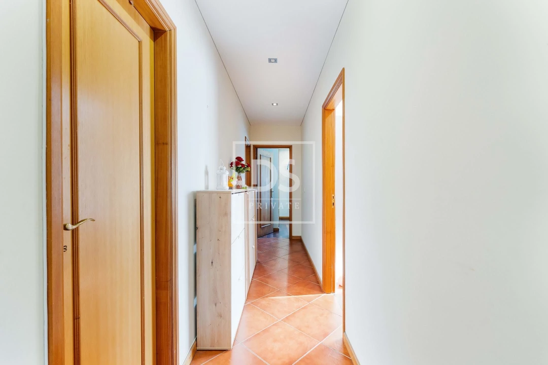 Apartamento T3 para Venda em Arvore Foto 12