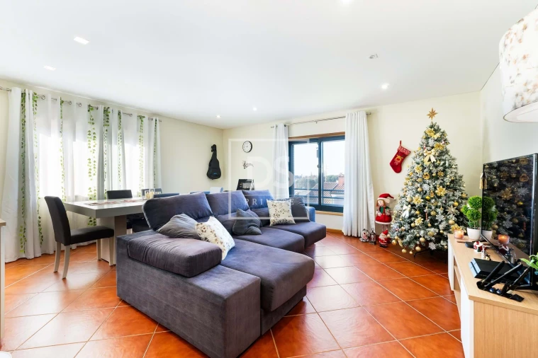 Apartamento T3 para Venda em Arvore Foto 5