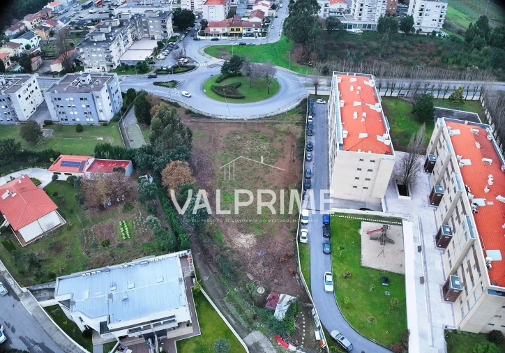 Terreno para Venda em Valongo Foto 11