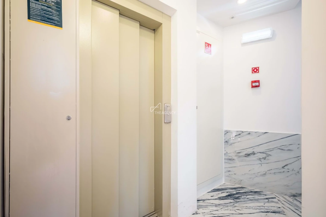 Apartamento T2 para Venda em Arroios Foto 25