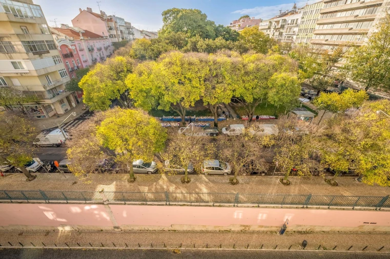 Apartamento T2 para Venda em Arroios Foto 19