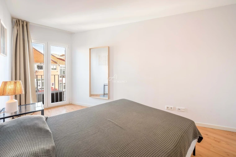 Apartamento T2 para Venda em Arroios Foto 12