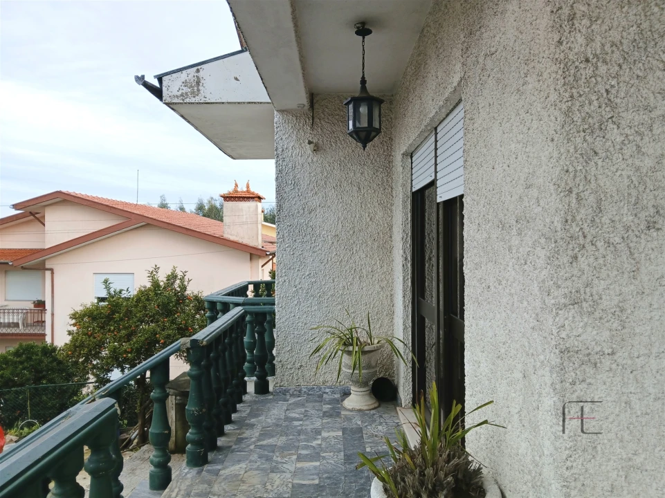Moradia T3 para Venda em Lourosa Foto 12