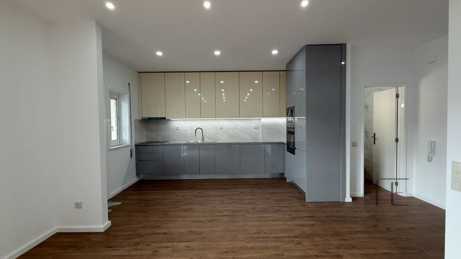 Apartamento T3 para Venda em Aguas Santas Foto 16