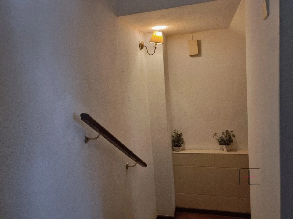 Moradia T4 para Venda em Santa Marinha e São Pedro da Afurada Foto 38