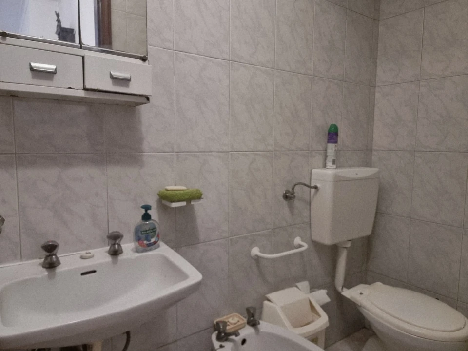 Moradia T4 para Venda em Santa Marinha e São Pedro da Afurada Foto 9