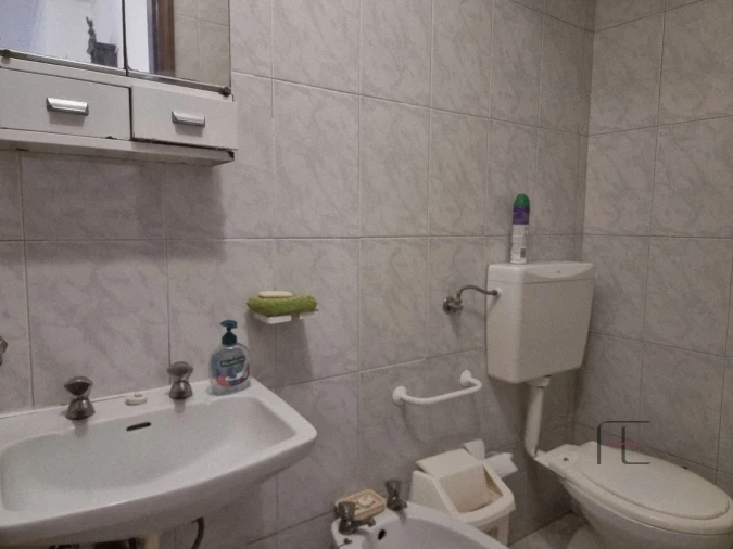 Moradia T4 para Venda em Santa Marinha e São Pedro da Afurada Foto 35