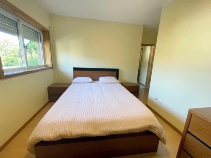 Apartamento T2 para Arrendamento em Vilar de Andorinho Foto 27