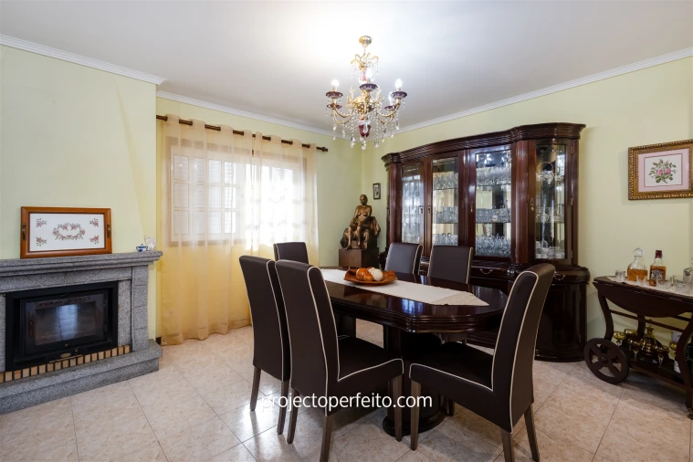 Moradia T4 para Venda em Grijó e Sermonde Foto 9