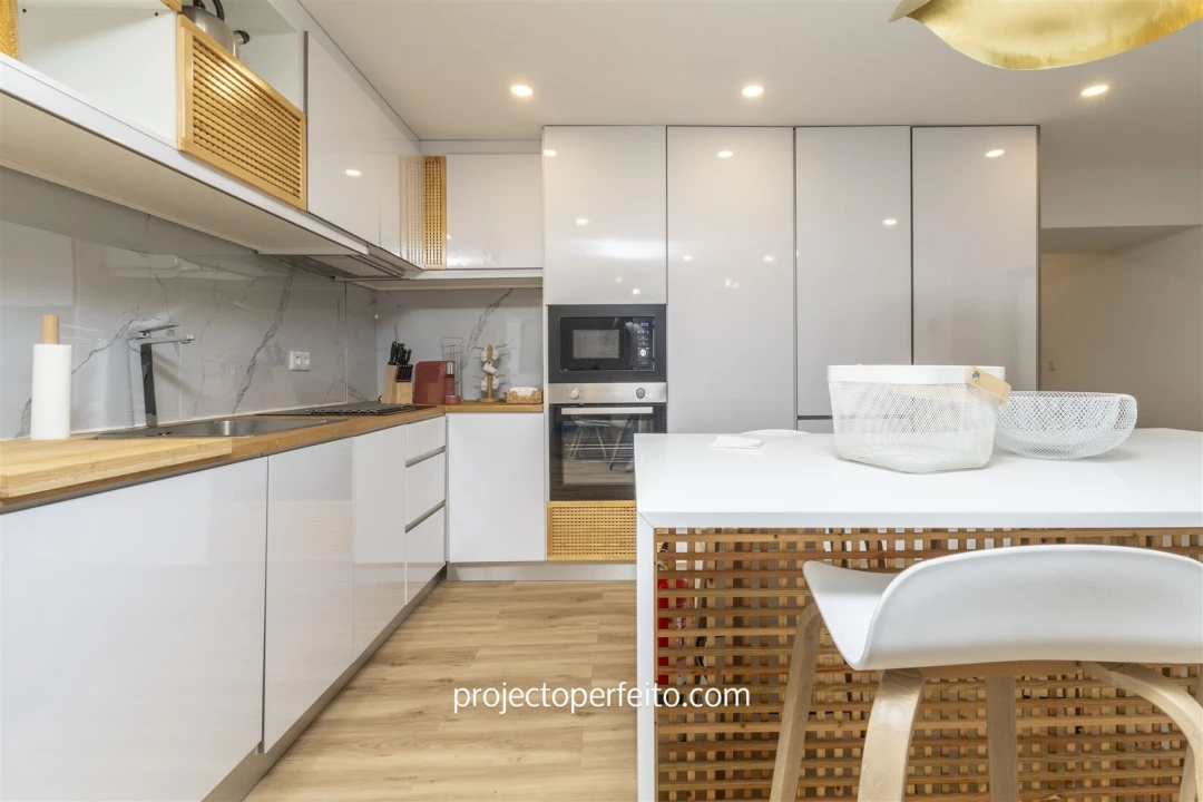 Moradia T4 para Venda em Anta e Guetim Foto 1