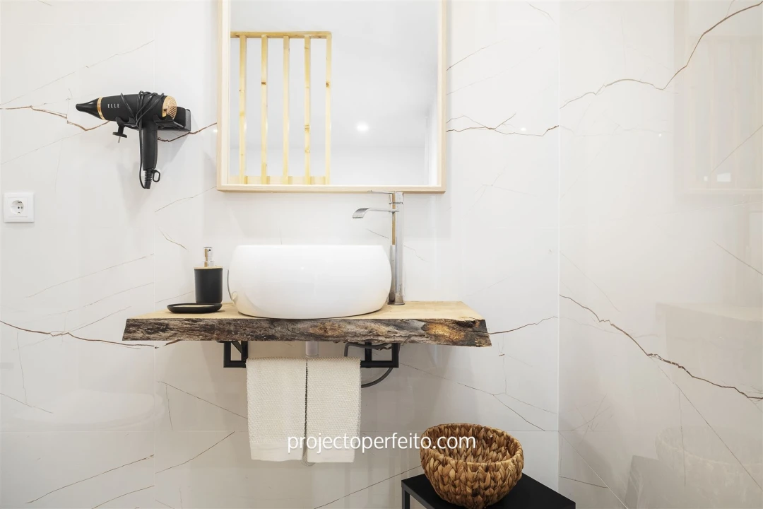 Moradia T4 para Venda em Anta e Guetim Foto 12