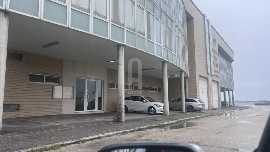Armazém para Venda em Gafanha da Nazaré