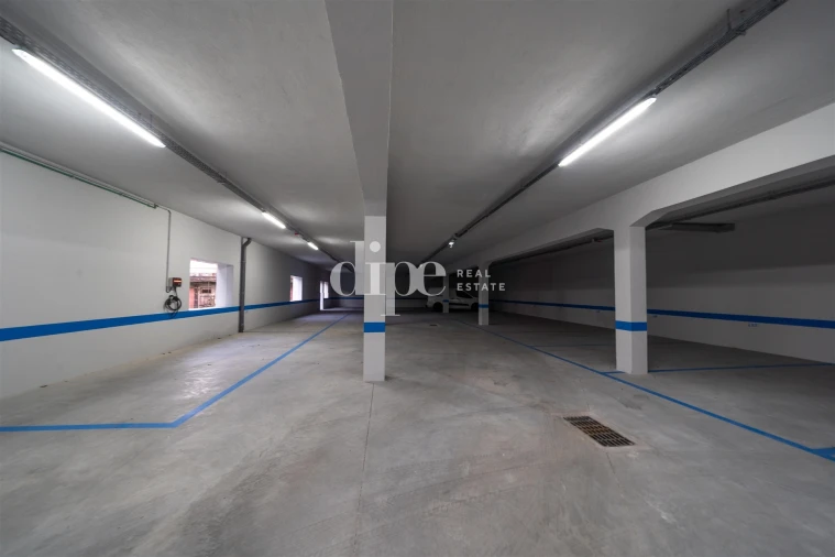 Apartamento T1 para Venda em Urgezes Foto 15