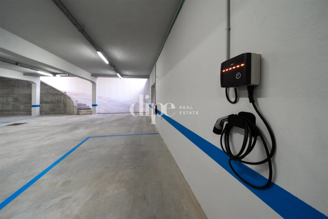 Apartamento T1 para Arrendamento em Urgezes Foto 17