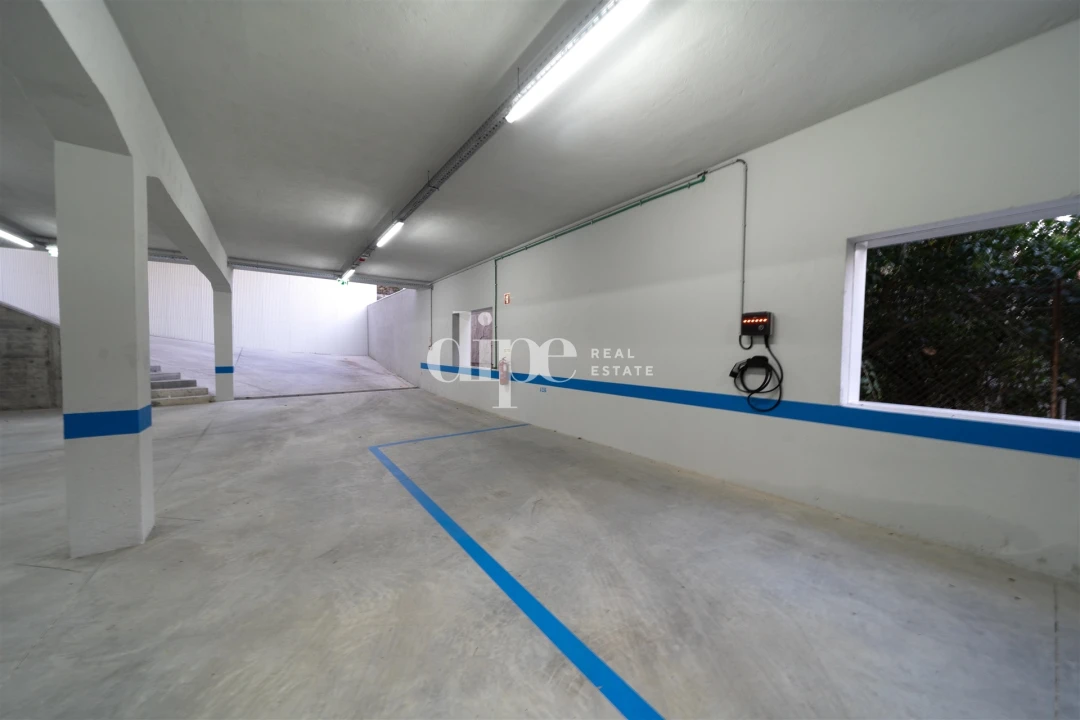 Apartamento T1 para Arrendamento em Urgezes Foto 16