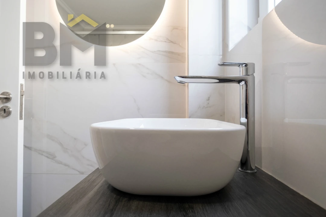 Apartamento T3 para Arrendamento em São Domingos de Rana Foto 38