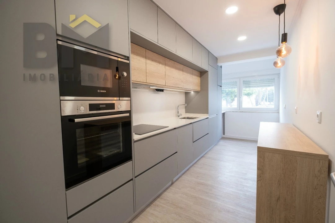 Apartamento T3 para Arrendamento em São Domingos de Rana Foto 1