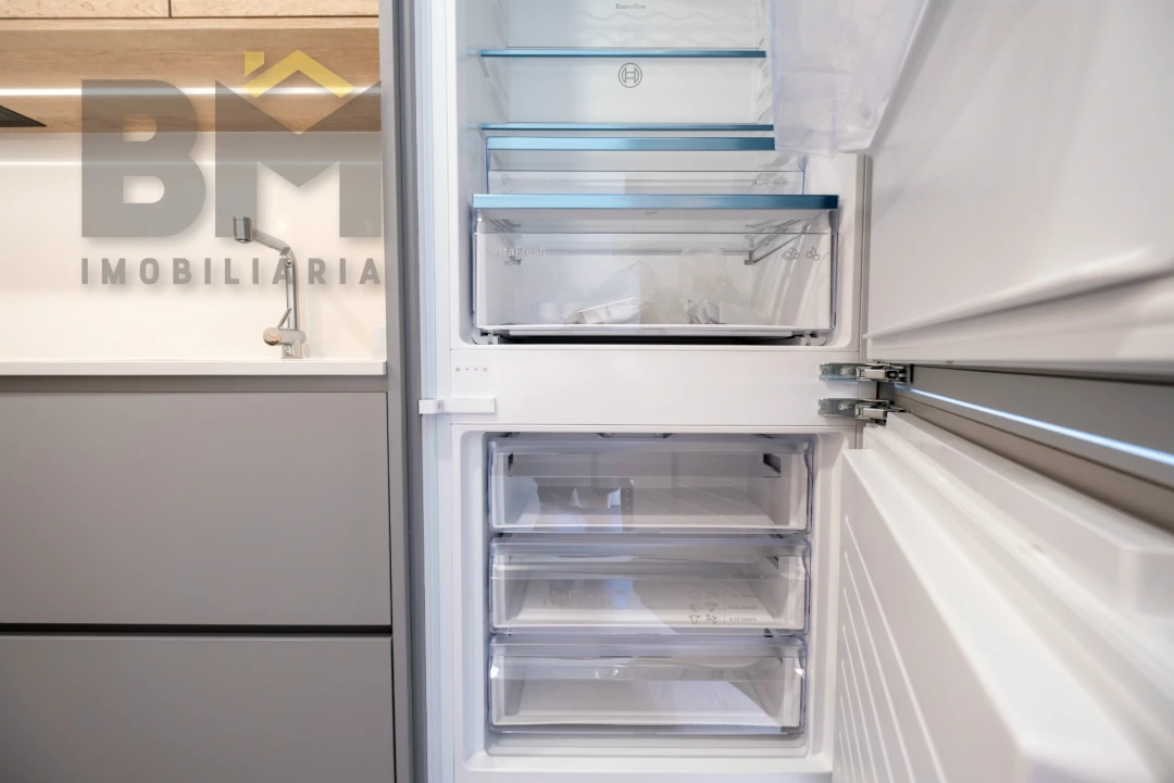 Apartamento T3 para Arrendamento em São Domingos de Rana Foto 7