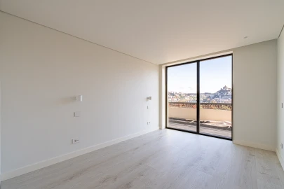 Apartamento T3 para Venda em Santa Marinha e São Pedro da Afurada