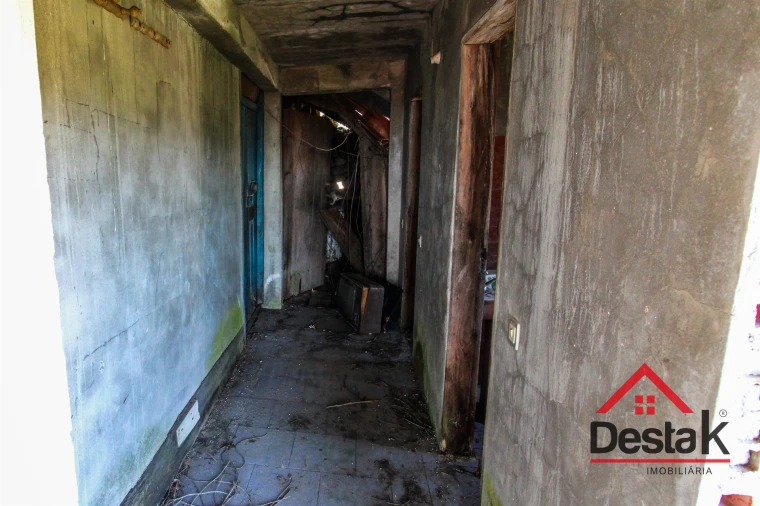 Moradia T3 para Venda em Destriz e Reigoso Foto 8