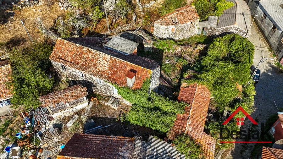 Moradia T3 para Venda em Destriz e Reigoso Foto 24