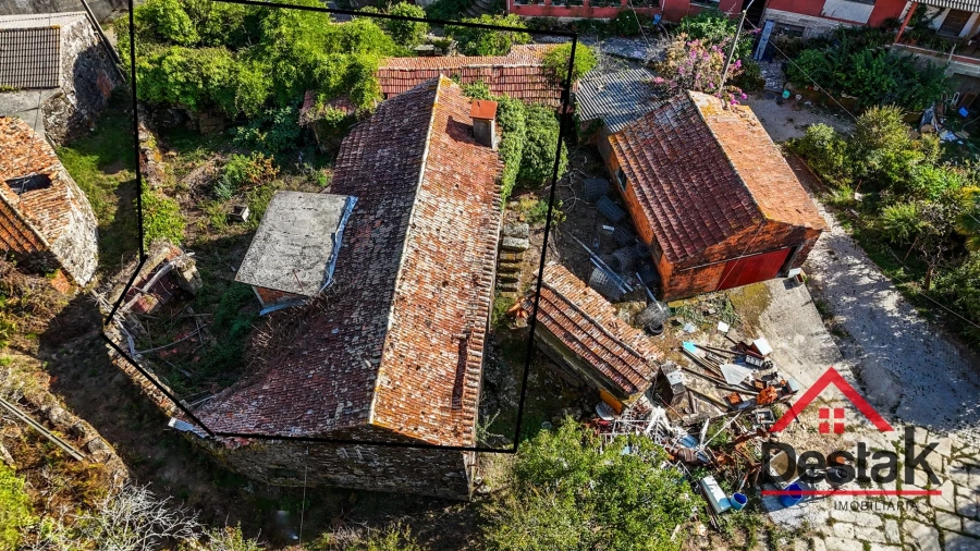 Moradia T3 para Venda em Destriz e Reigoso Foto 2