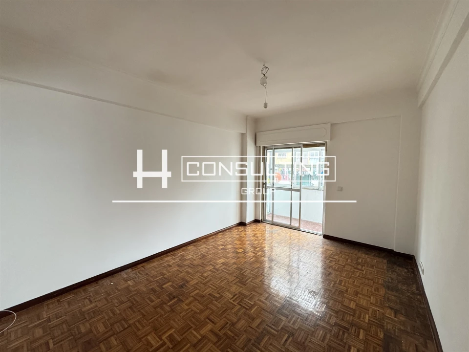 Apartamento T3 para Venda em Mina de Água Foto 10