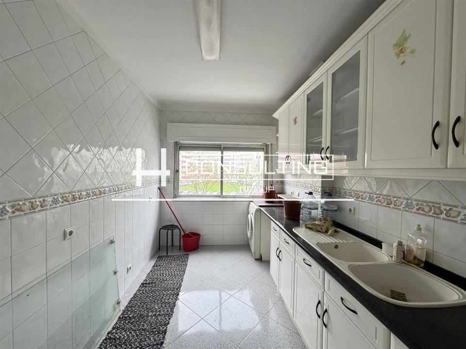 Apartamento T3 para Venda em Mina de Água Foto 28