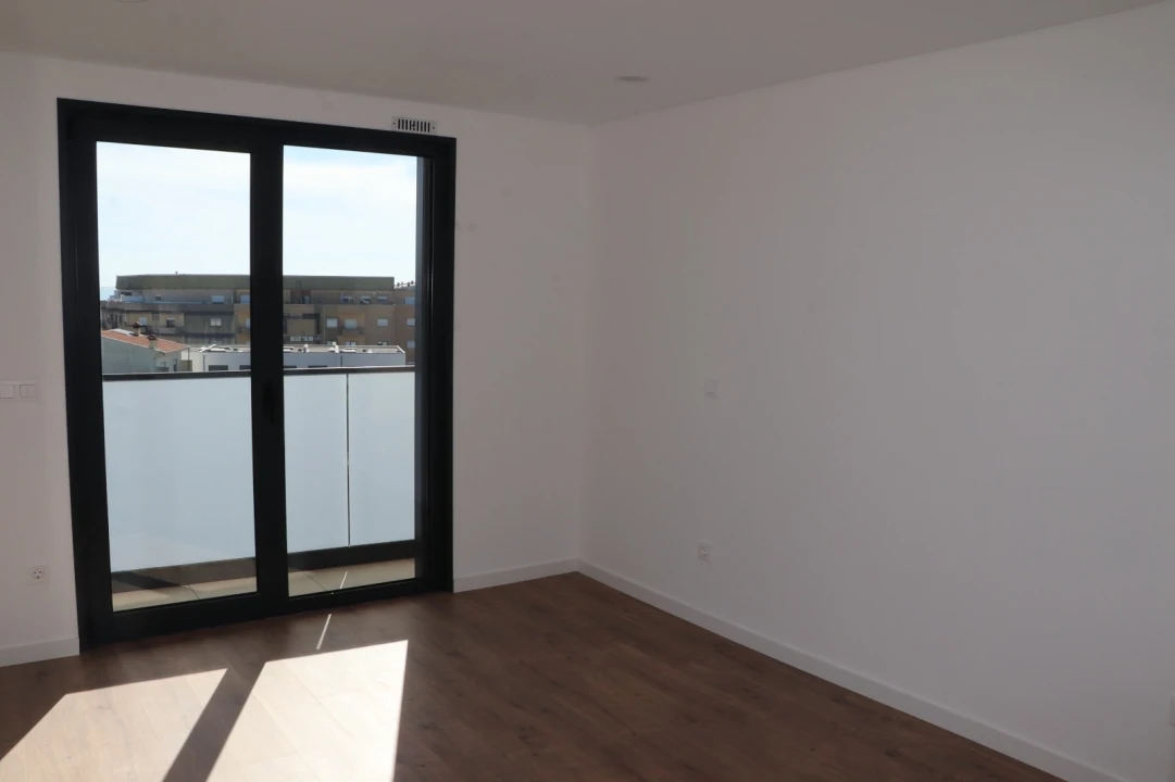 Apartamento T2 para Venda em Cristelos, Boim e Ordem Foto 19