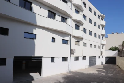 Apartamento T2 para Venda em Cristelos, Boim e Ordem