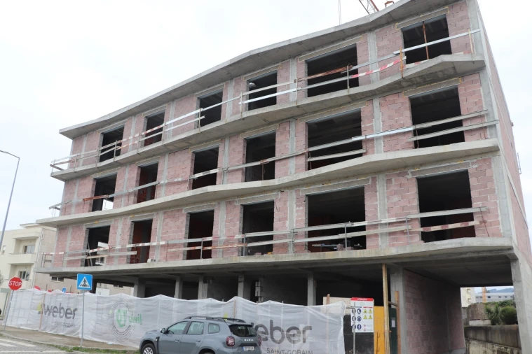 Apartamento T2 para Venda em Cristelos, Boim e Ordem Foto 2