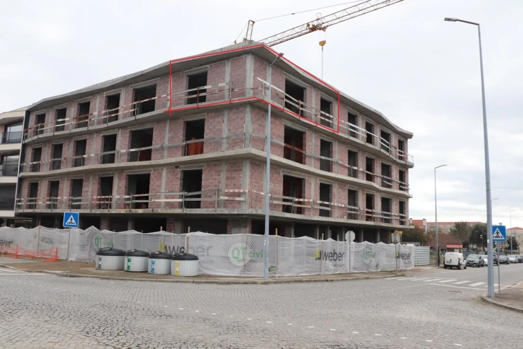 Apartamento T2 para Venda em Cristelos, Boim e Ordem Foto 1