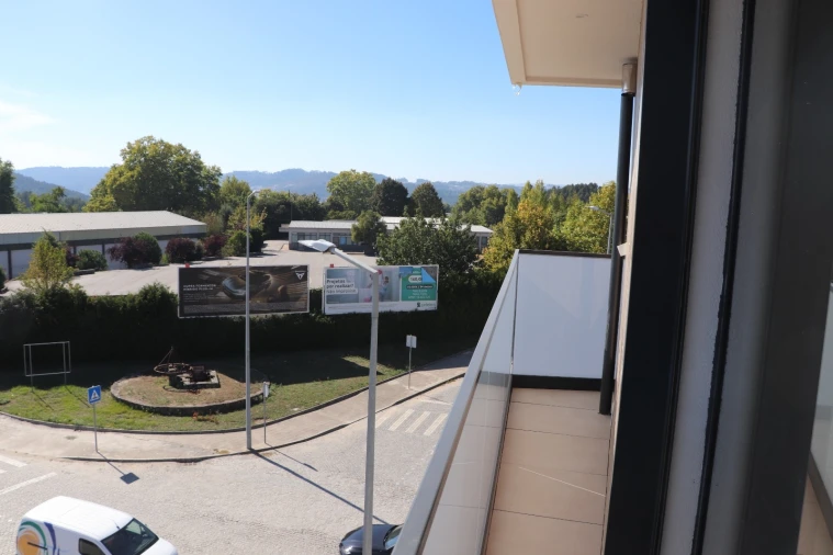 Apartamento T2 para Venda em Cristelos, Boim e Ordem Foto 11
