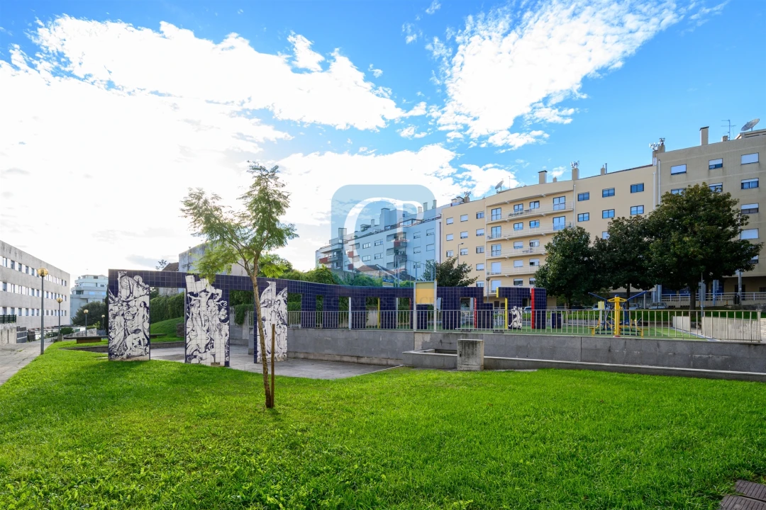 Apartamento T3 para Venda em Custóias, Leça do Balio e Guifões Foto 27